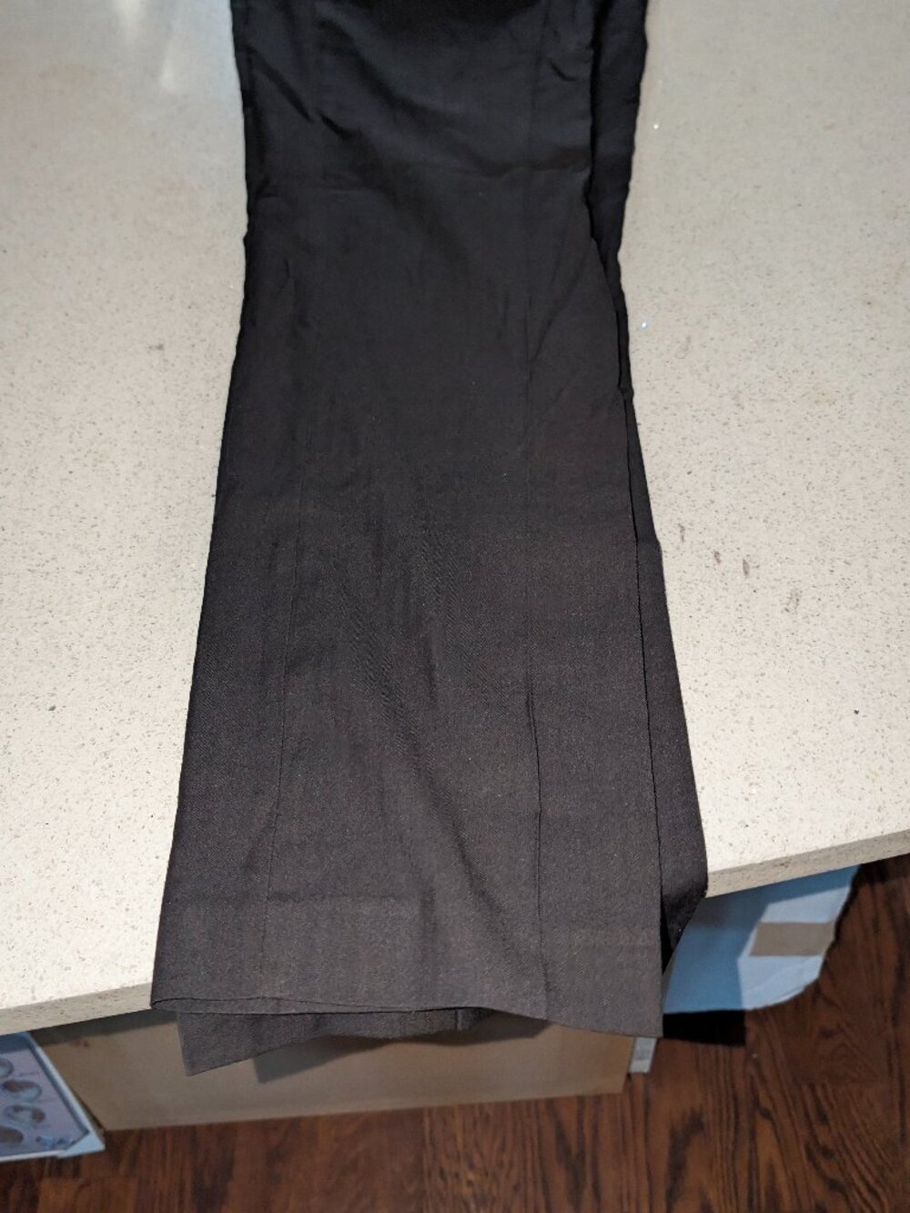 NEW w/Tags-Perry Ellis Travel Luxe Mens Slim Fit 34 x 32 Black Ice Dress Pants